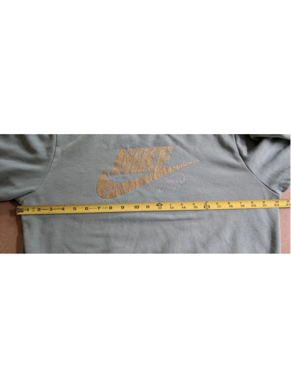 Nike Sportswear Green Womens Size S Spellout Logo Gold Glitter Fleece Sweatshirt
